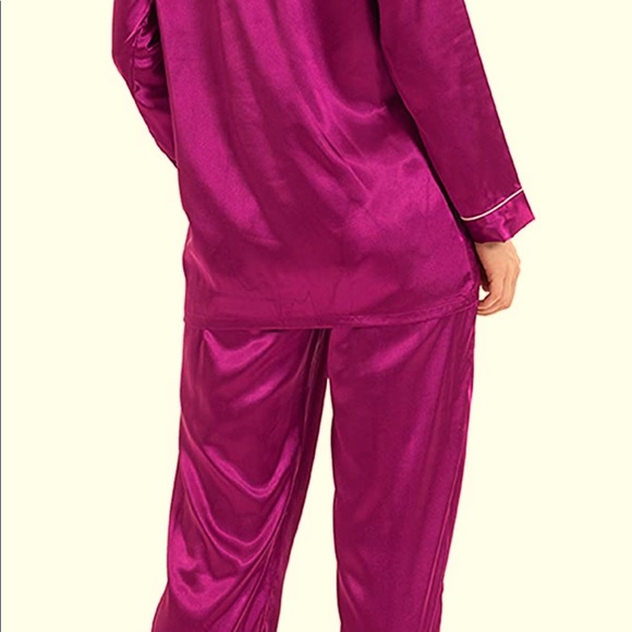 Satin pjs - Picture 1 of 7